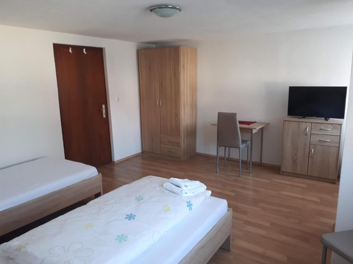 Monteurhotel B27 Rottweil Buitenkant foto
